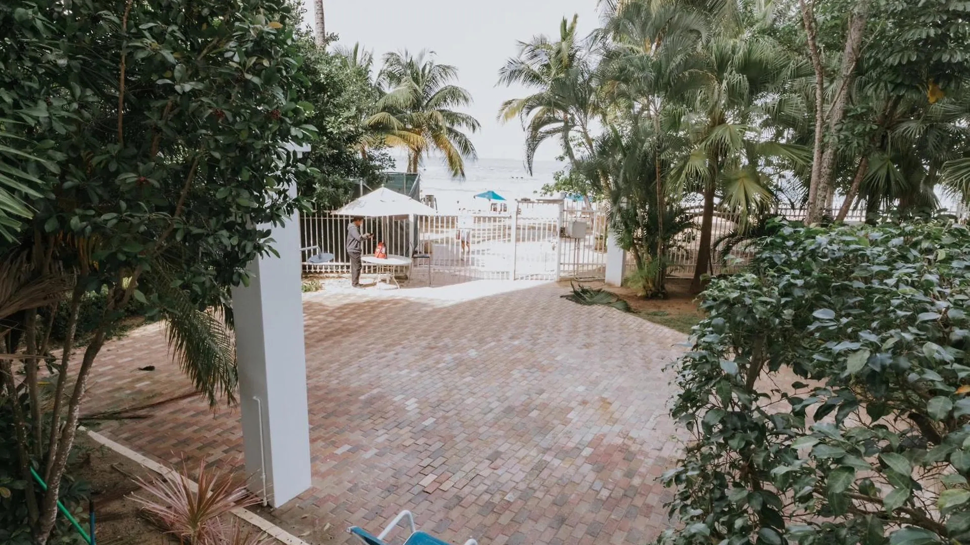 Isla Verde Beach Luxe San Juan