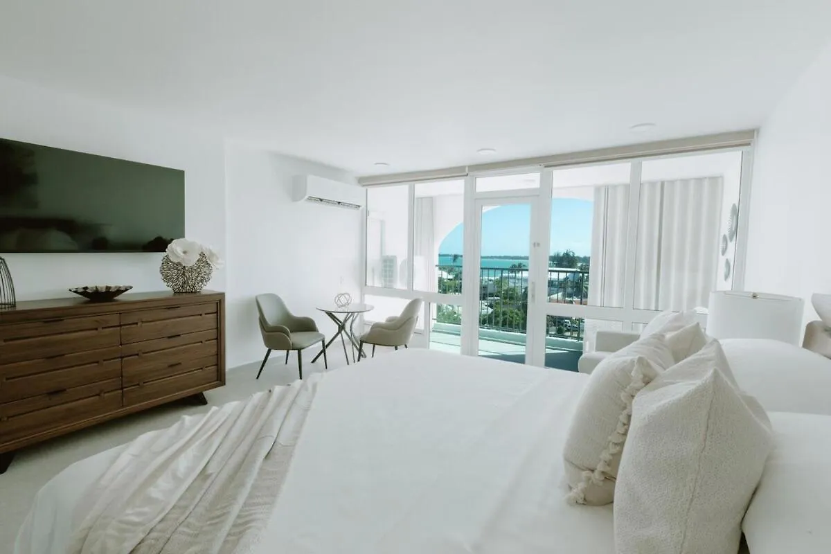 Isla Verde Beach Luxe San Juan 0*,
